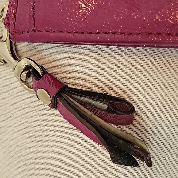 Coach berry-colored wristlet - Picture 2 of 6